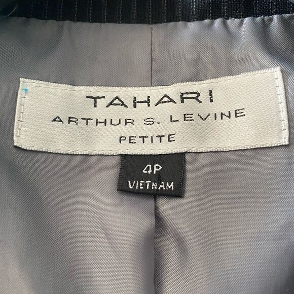 Tahari SZ 4P black pinstriped blazer / suit jacket - Picture 5 of 8